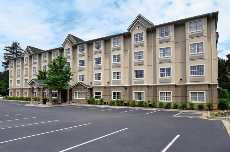 Microtel Inn & Suites By Wyndham Perimeter Center Sandy Springs Buitenkant foto