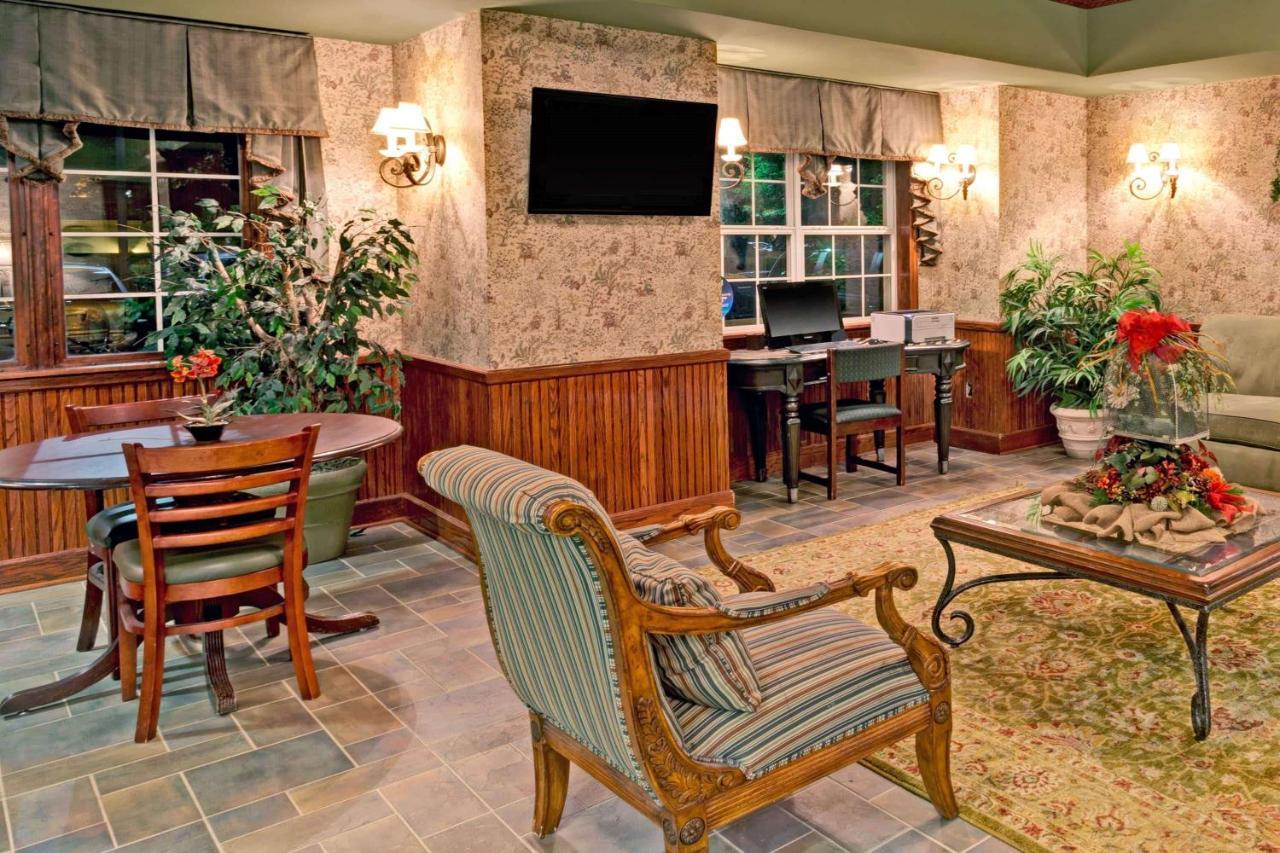 Microtel Inn & Suites By Wyndham Perimeter Center Sandy Springs Buitenkant foto